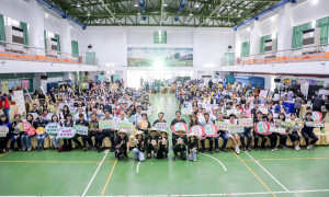 嘉義縣114年度食農教育與農共舞博覽會今天在鹿草國小學生活動中心盛大舉行／嘉義縣府提供