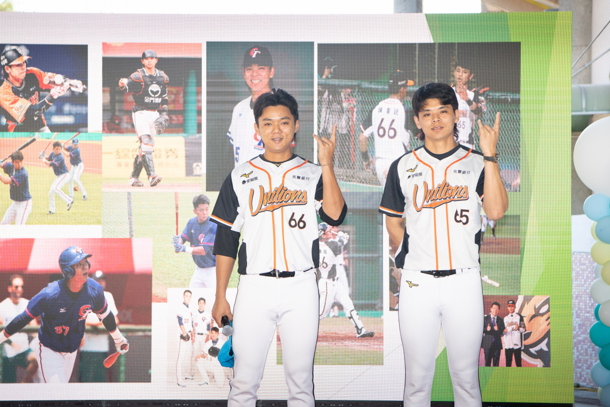 統一獅隊陳重羽、陳重廷邀請全國各地棒球愛好者，蒞臨棒球原鄉觀賞精彩賽事／嘉義市府提供