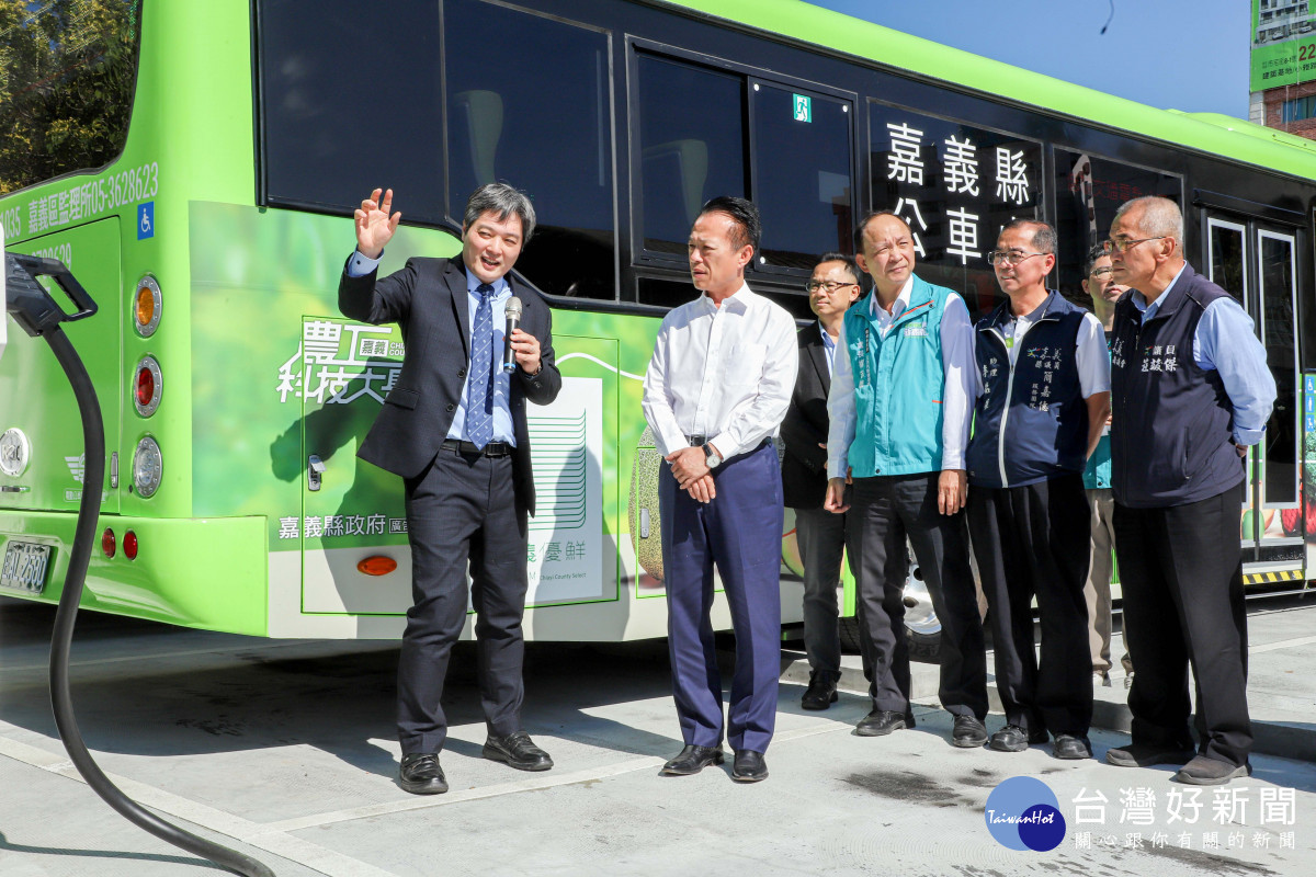 嘉義縣府斥資1億1,321萬4,133元採購10輛低碳電動大客車/嘉義縣府提供