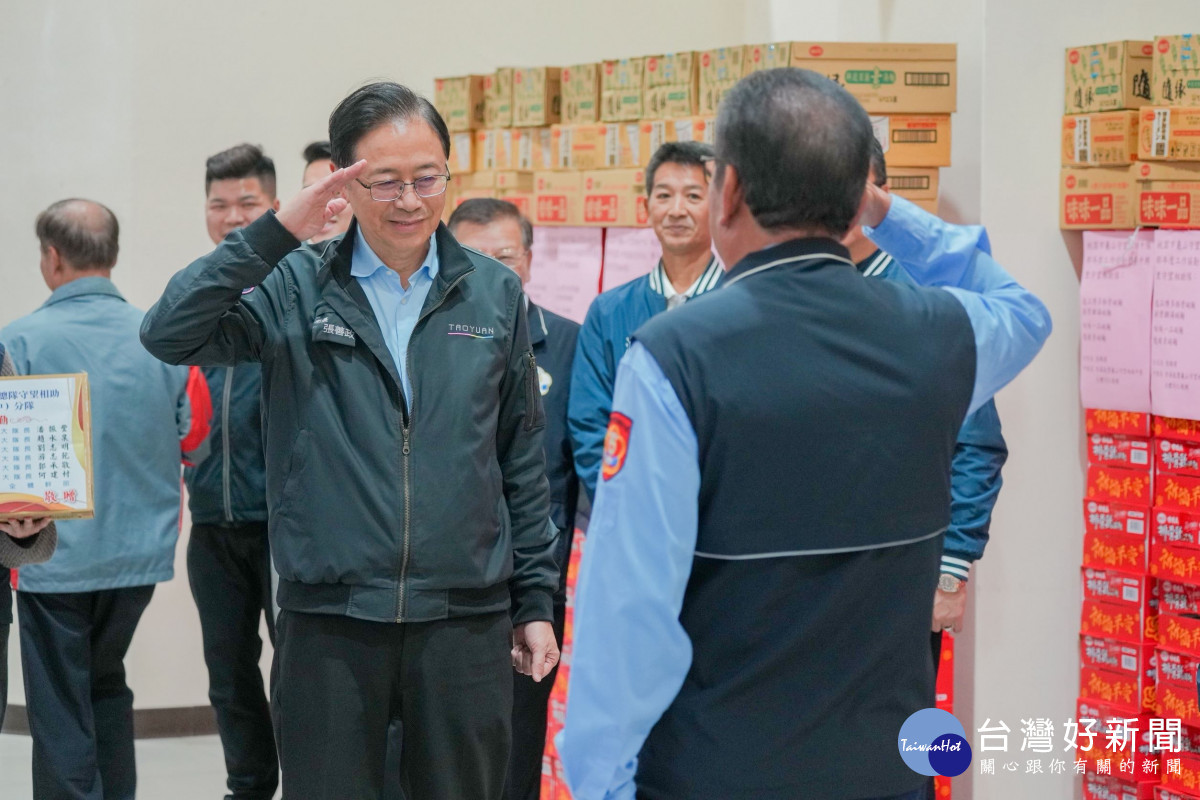 張市長指出，守望相助隊在社區巡守、夜間巡邏與協助通報等任務上始終站在第一線。