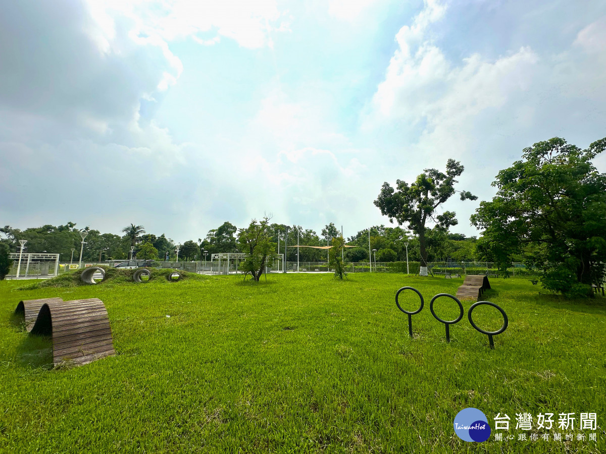 嘉義市西區寵物公園今天起試營運/嘉義市府提供