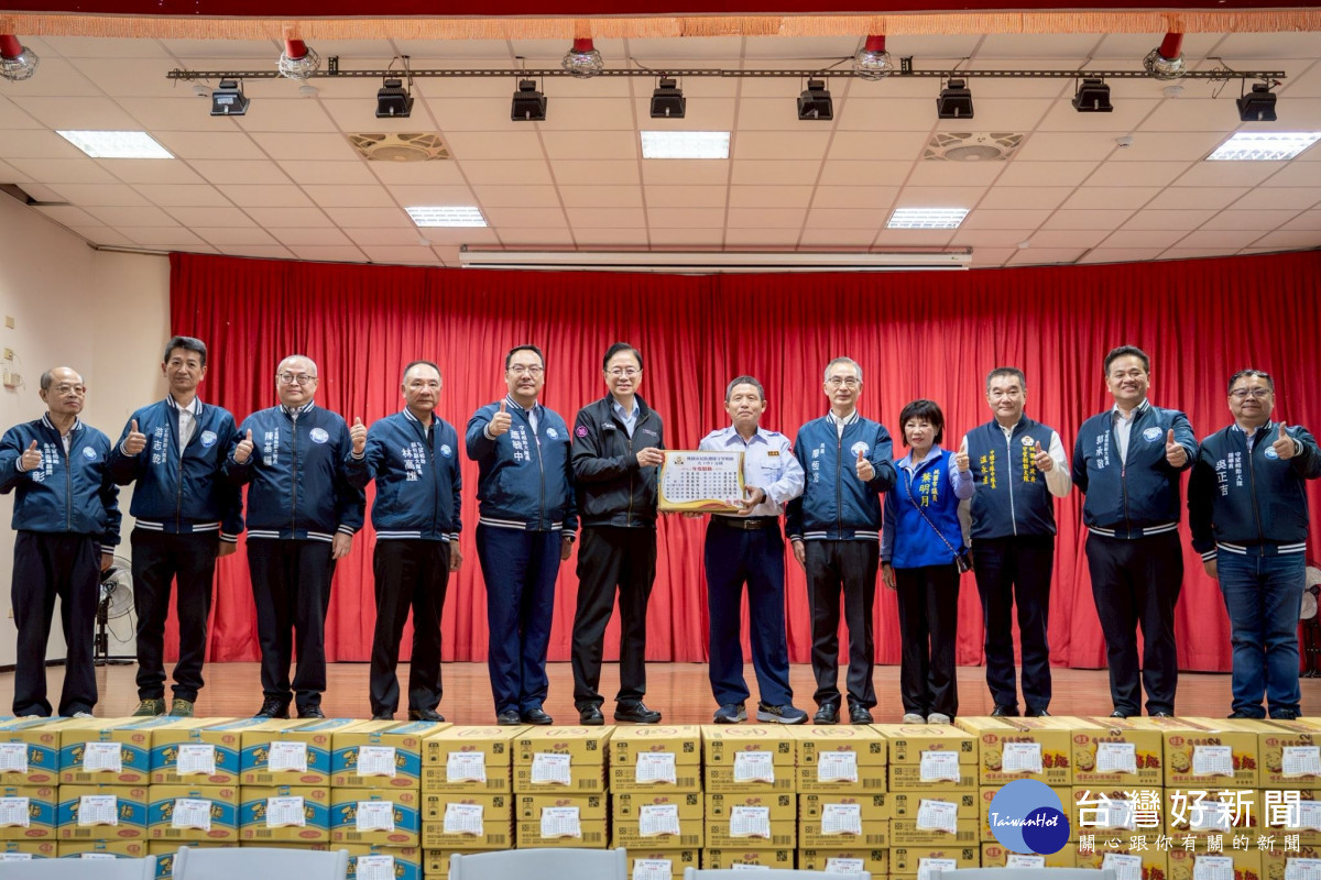 中壢守望相助隊慰勤　張善政感謝隊員全年無休守護社區治安