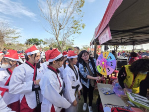 聖誕闖關。林重鎣