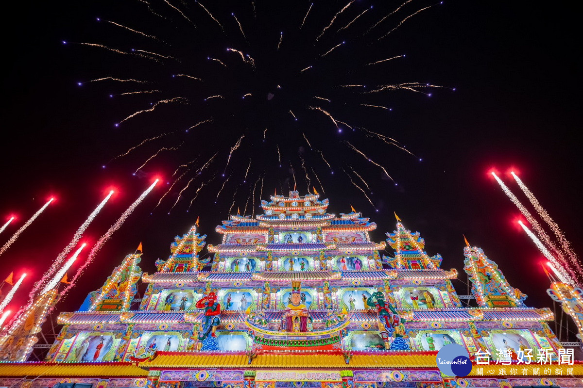 「財團法人中壢仁海宮建宮200周年五朝福醮啟燈大典」盛況。<br />