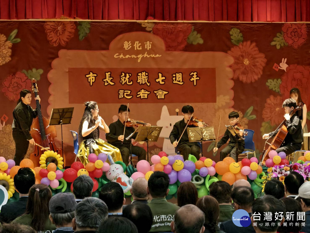 林世賢就職7週年提出城市新藍圖,以綠能AI與國際結盟推動產業升級。圖/記者鄧富珍攝