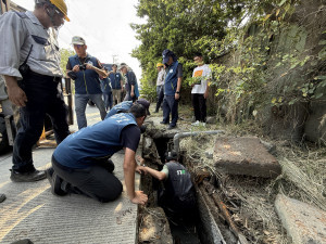 檢調警環重拳出擊，查獲砂石場長期偷排廢水。
