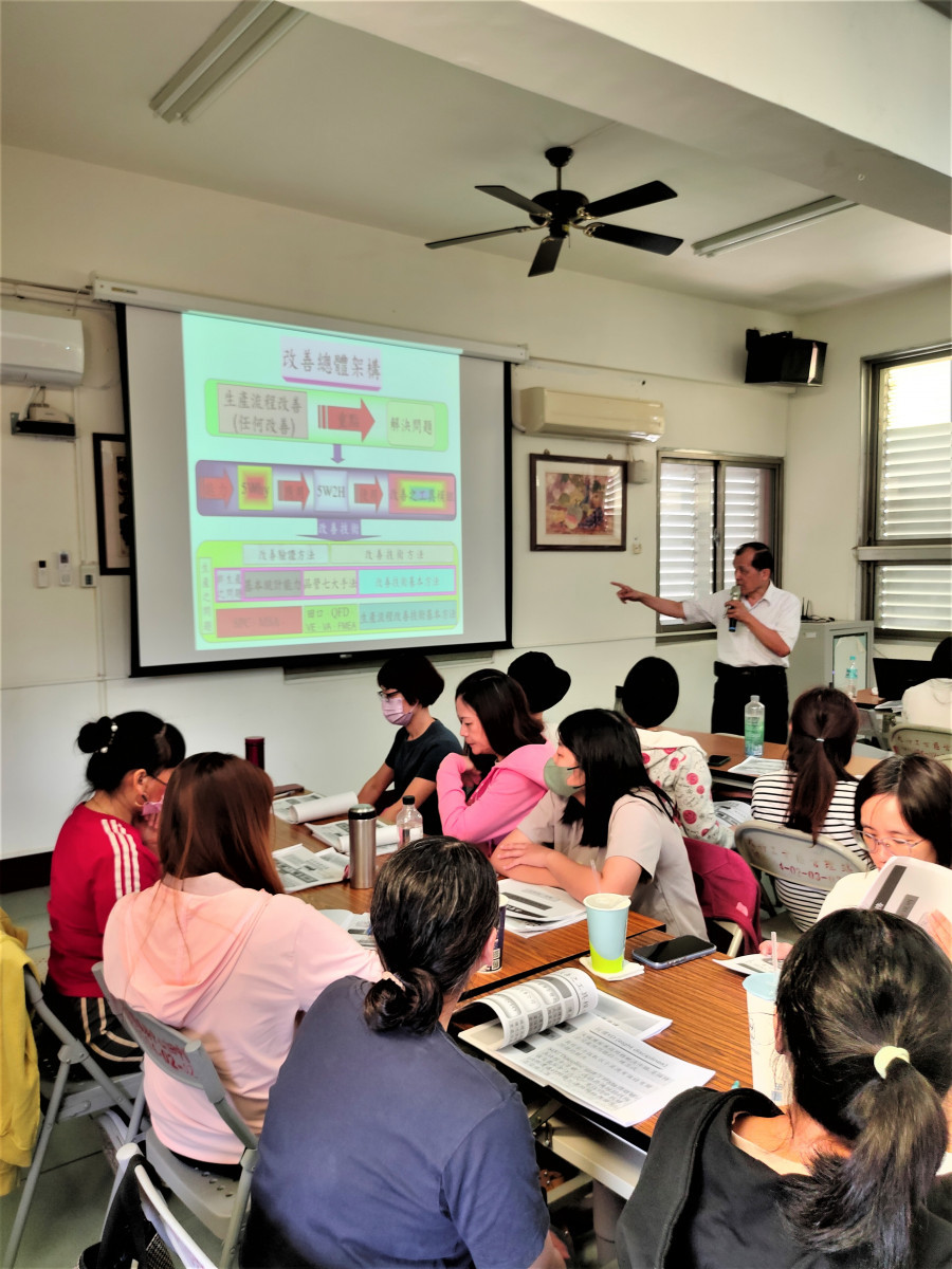 減班休息勞工參訓提升職能並領取訓練津貼。圖／中彰投分署提供