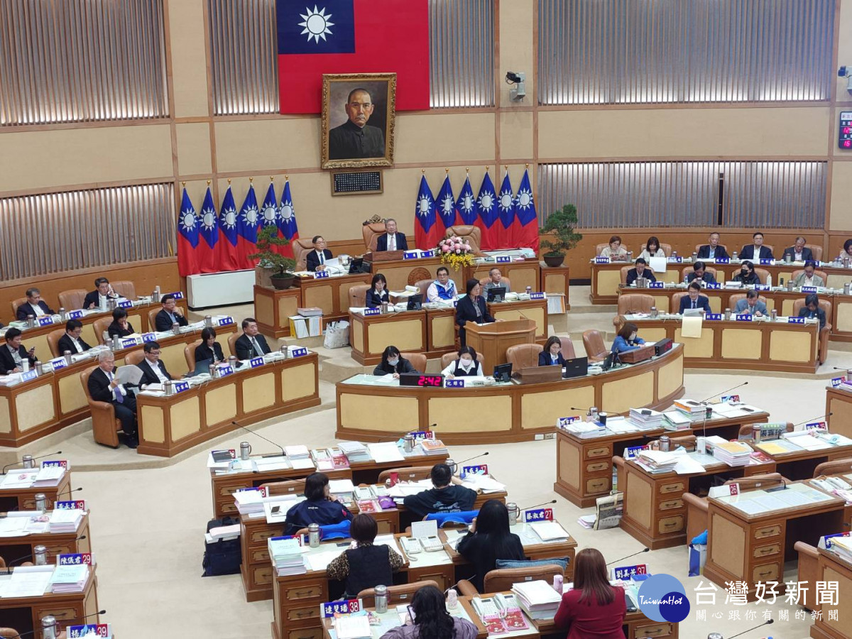新北議會第4屆第6次定期會　共通過742件議案