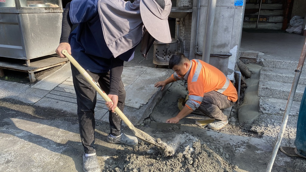 裝潢師傅蹲一輩子卻突蹲不下去　醫診斷竟患髖關節夾擠症候群