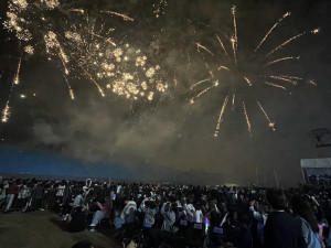 群星齊聚彰化歲末演唱會，3.5萬人歡唱迎接2026新年。圖／彰化縣政府提供