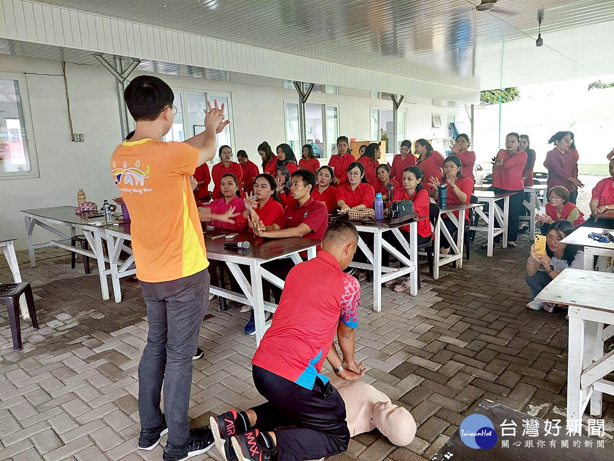 教導老師基本急救知識