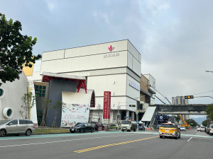 北屯第一座商場「漢神洲際購物廣場」即將於明年正式開幕，預計引進近500500家國內外品牌。