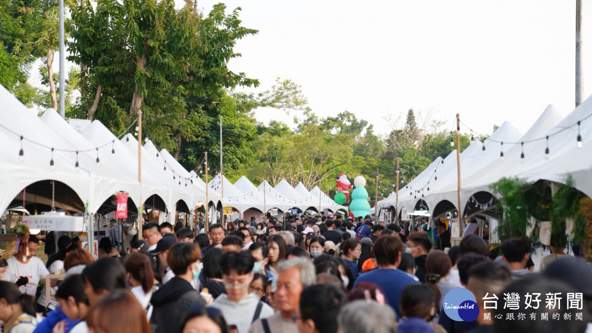 「320+1嘉義市博覽會」開幕迄今已湧入250萬人次參觀人潮／嘉義市府提供