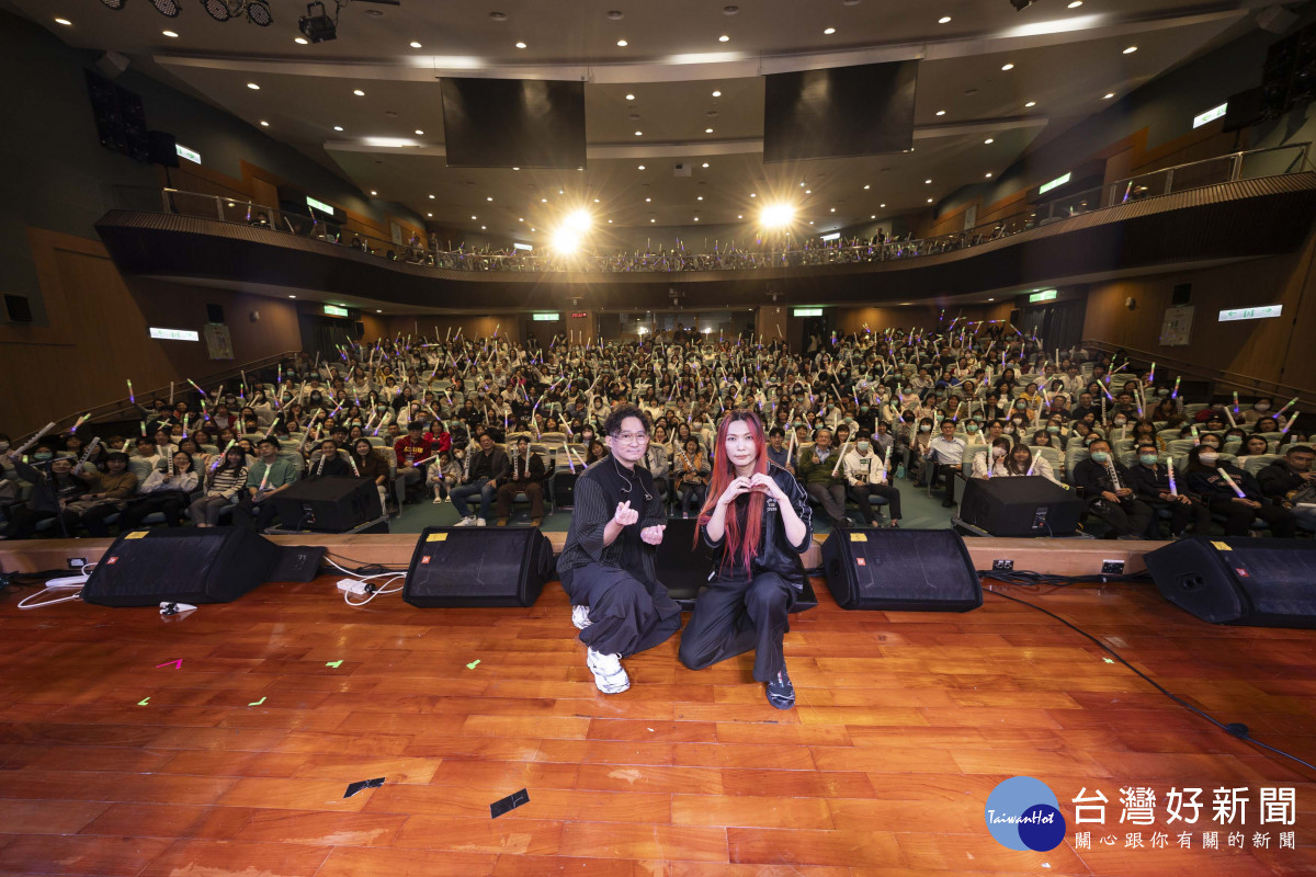 搖滾指標Tizzy Bac 以獨特的音樂美學展現搖滾張力。(相信音樂提供)