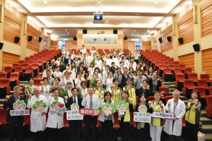 國際品質再獲肯定，秀傳醫療體系連續四年通過德國萊因TÜV驗證。圖／秀傳醫院提供