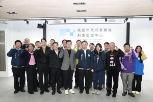 桃園市議會民政小組參訪桃警刑事鑑識中心。