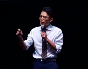 （圖／翻攝自民眾之聲YouTube）