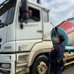 平鎮警強力取締大型車違規。