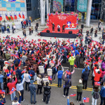 嘉義市政府今天上午7時在市府前廣場舉行115年元旦升旗典禮暨健行活動／嘉義市府提供