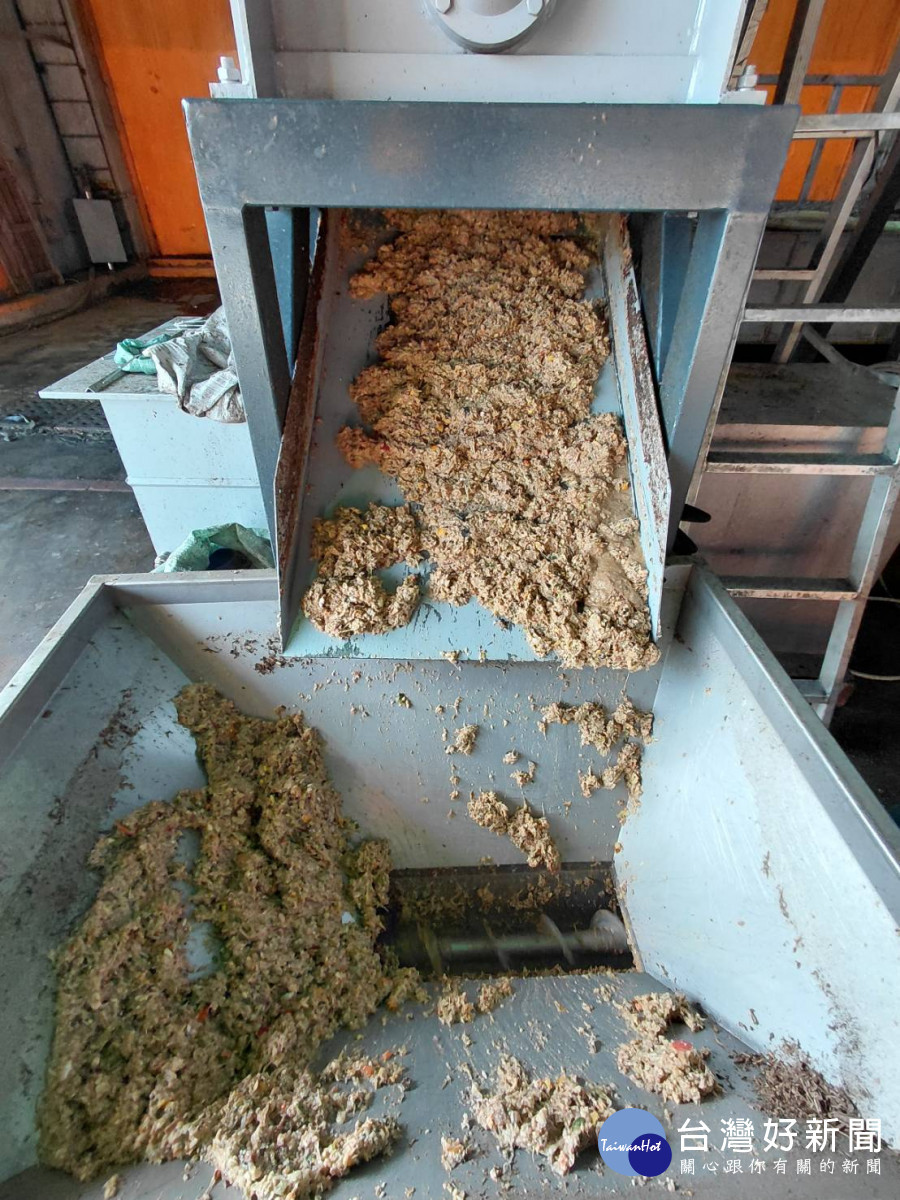 經破碎脫水程序後的廚餘