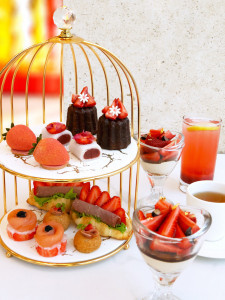 2026草莓雙人下午茶。圖/日月千禧提供