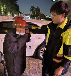 老翁訪友未料驚魂 太平警獲報深夜尋獲。林重鎣