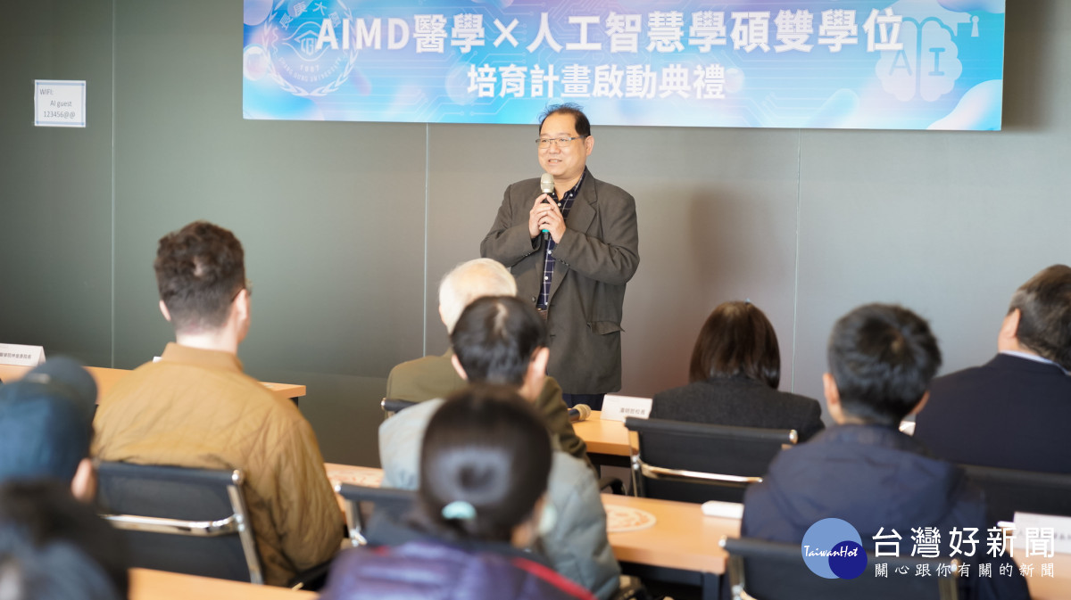 AI能協助醫師展現更高的效率與準確度，謝明儒主任欣見醫學生跨域學習AI