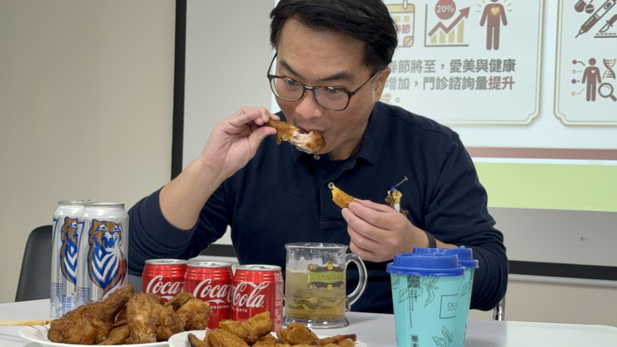 現代人工作壓力大常以炸雞配啤酒紓壓，一不小心就出現肥胖問題（圖為示意畫面，非個案）。圖/台中醫院提供