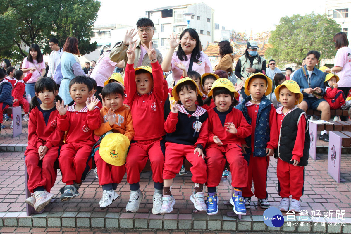 嘉義市立吳鳳幼兒園今天舉辦「79週年園慶暨文藝芳鄰」活動／嘉義市府提供