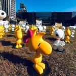 府會園道綠地立起3公尺高的史努比與Olaf氣偶