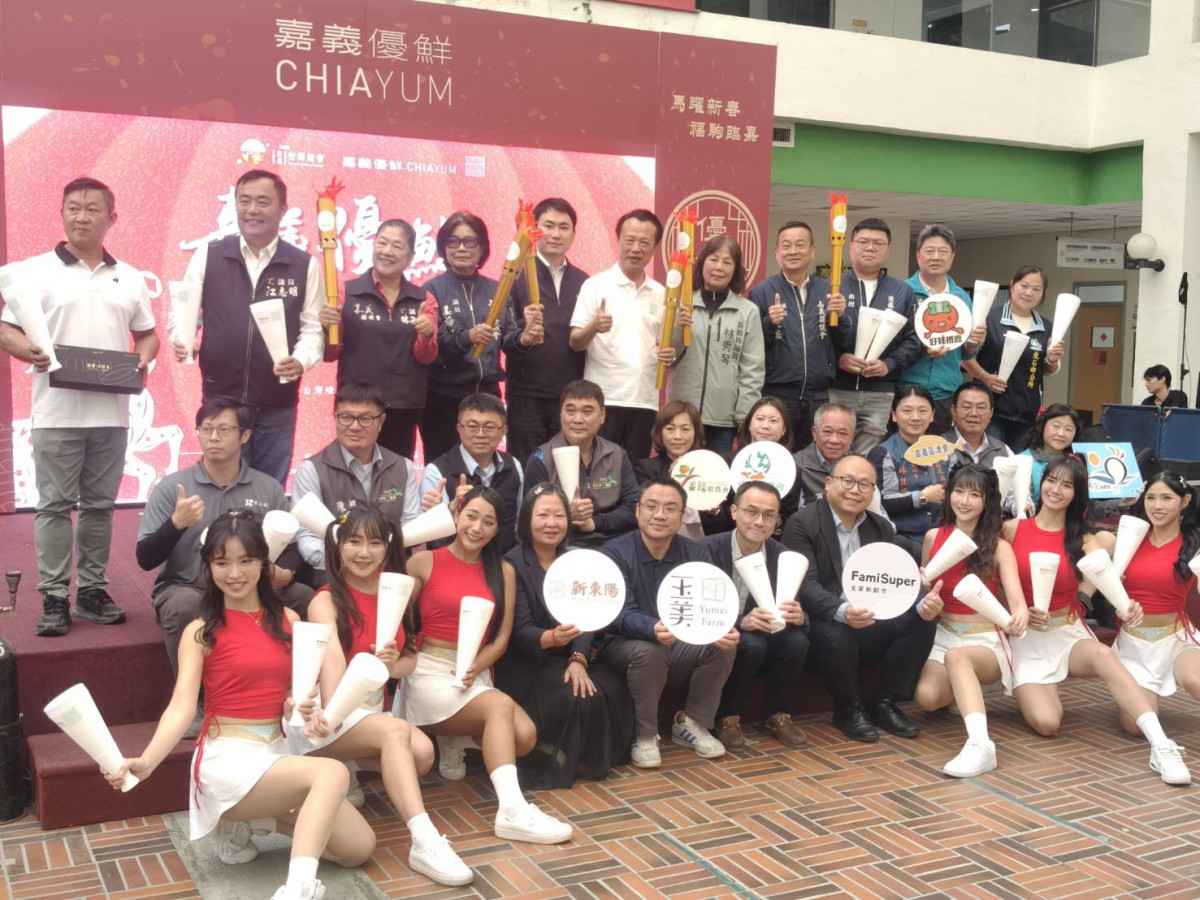 中華職棒啦啦隊女孩妮可、阿布舞、軒軒等人在記者會中驚喜現身／陳致愷攝影