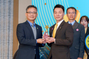 永慶房屋榮獲由1111人力銀行舉辦的「2025幸福企業」金獎肯定。