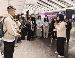 桃青年局長祝青年國際志工旅途平安。