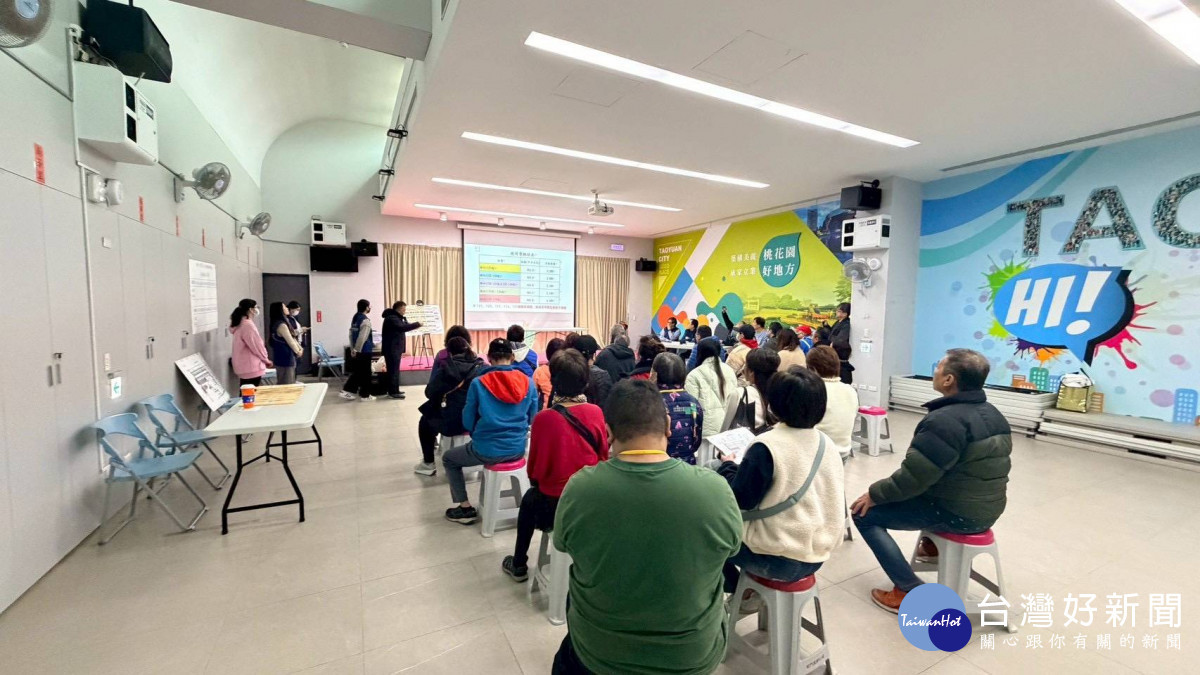 攤位公開抽籤。