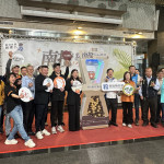 南投縣府結合連鎖咖啡從產地走向市場。（記者扶小萍攝）