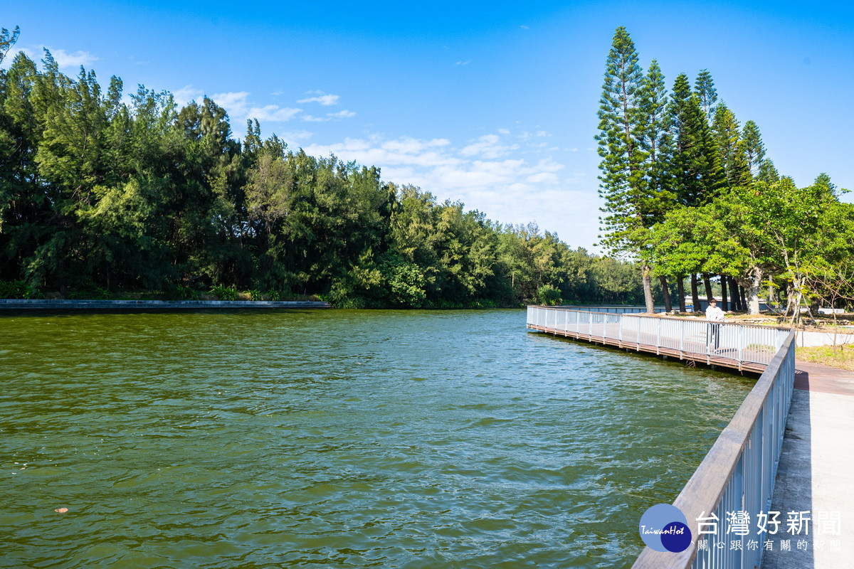 永安漁港北岸建設成果。