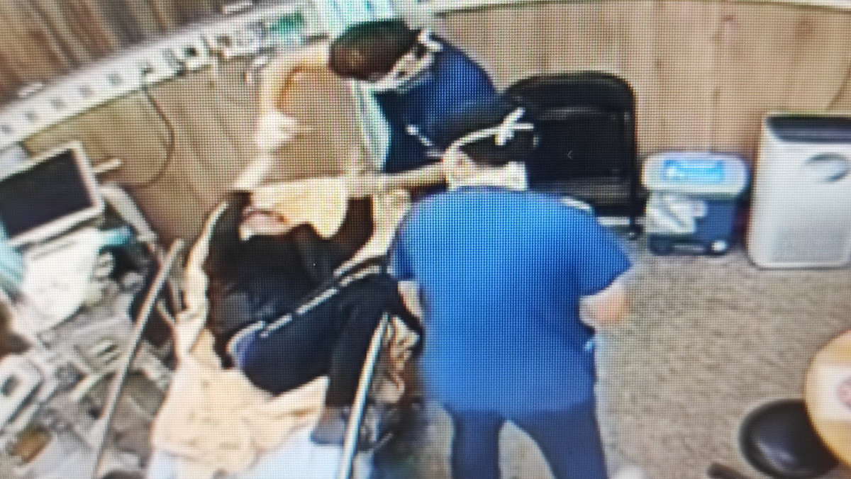 男子藉酒力在急診室涉嫌攻擊護理師。（東華醫院提供）