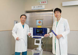 左為內科部長林圀宏/右為心內醫師賴緯聰。