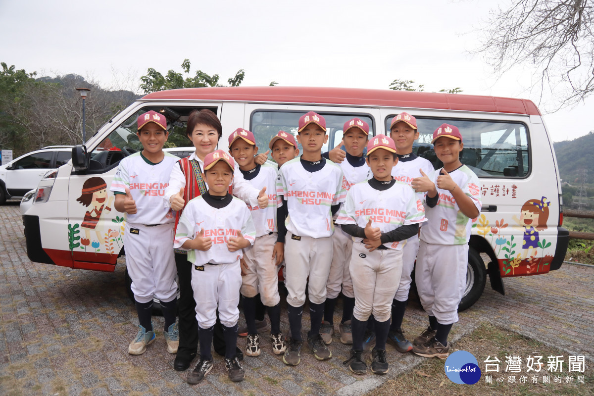 自達線由雙崎社區發展協會營運,營運任務以外也回饋地方鄉里協助國小棒球隊訓練比賽