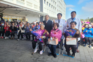 表揚優秀照顧者。