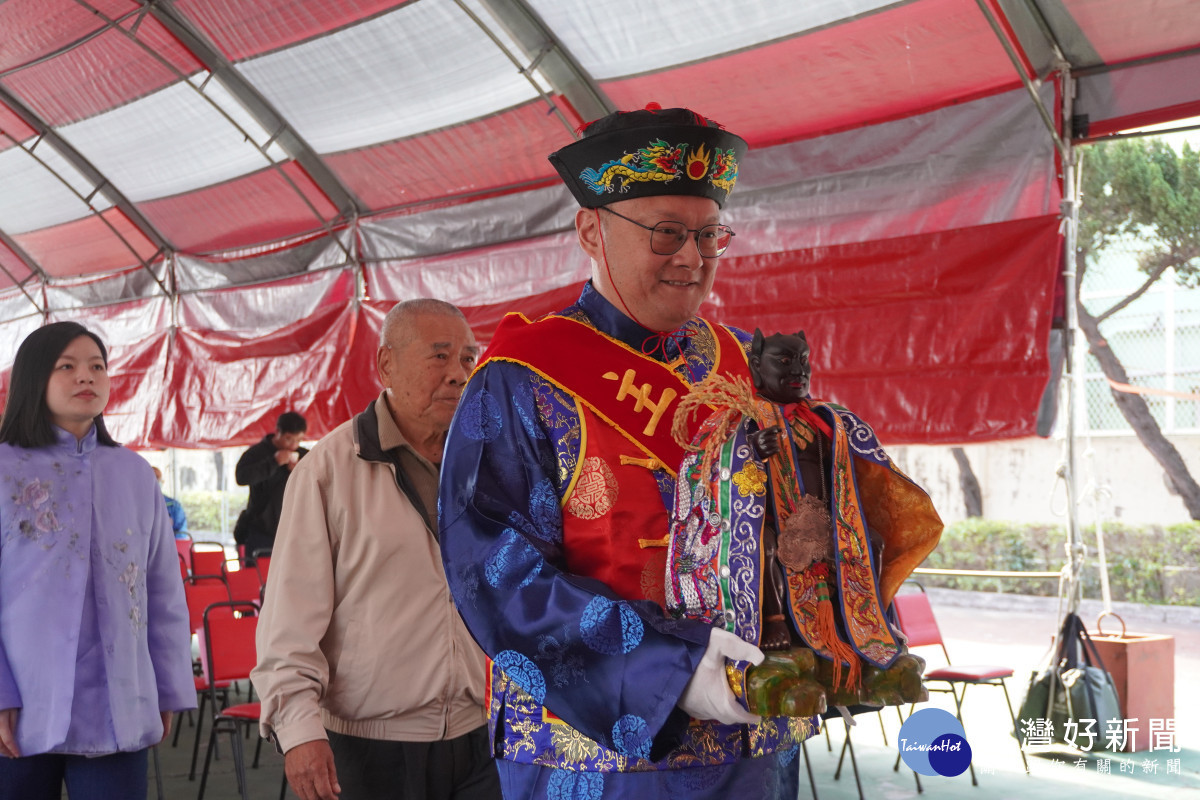 臺中市政府副市長鄭照新擔任主祀官。