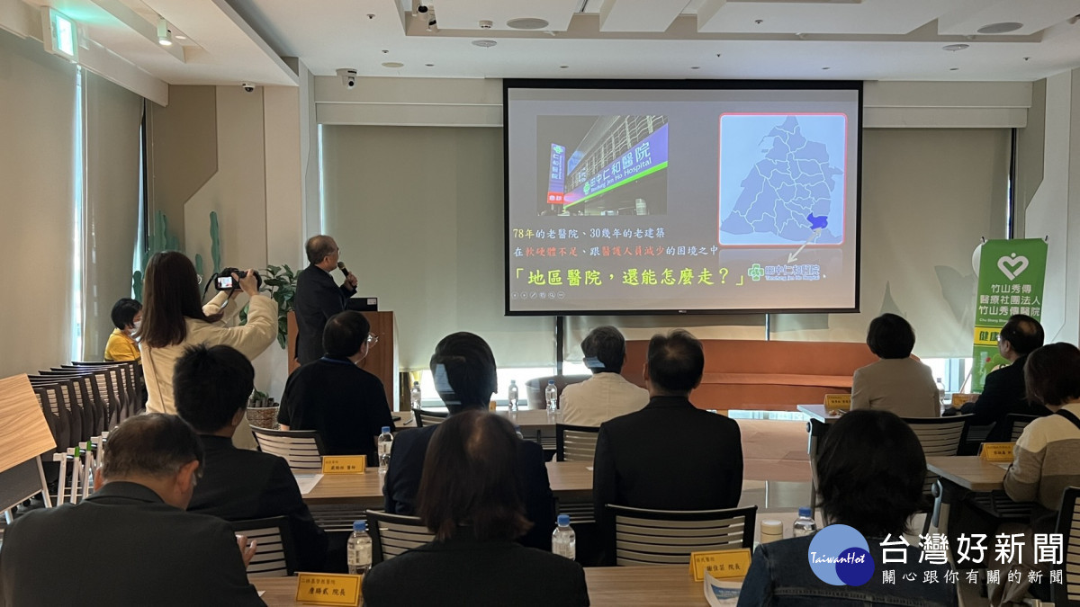 健保署中區業務組丁增輝組長表示，中區推動醫療整合照護成果豐碩。圖／秀傳醫院提供