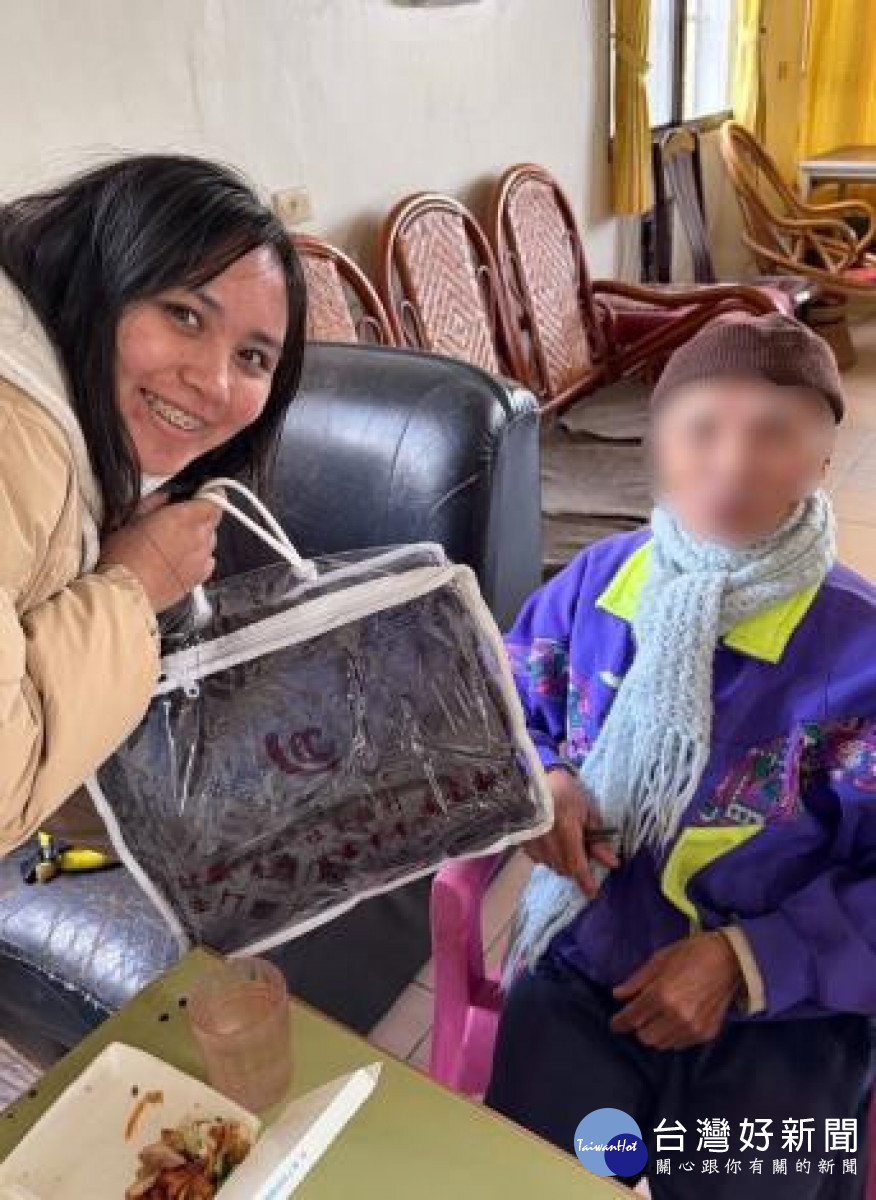 慶福基金會送暖弱勢　捐贈330條毛毯過寒冬