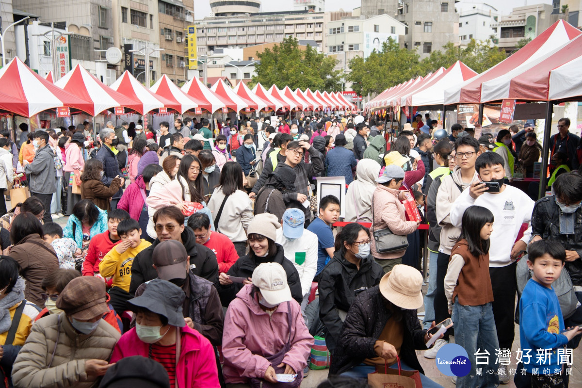 嘉市年貨大街開賣　即起至2/9熱鬧登場