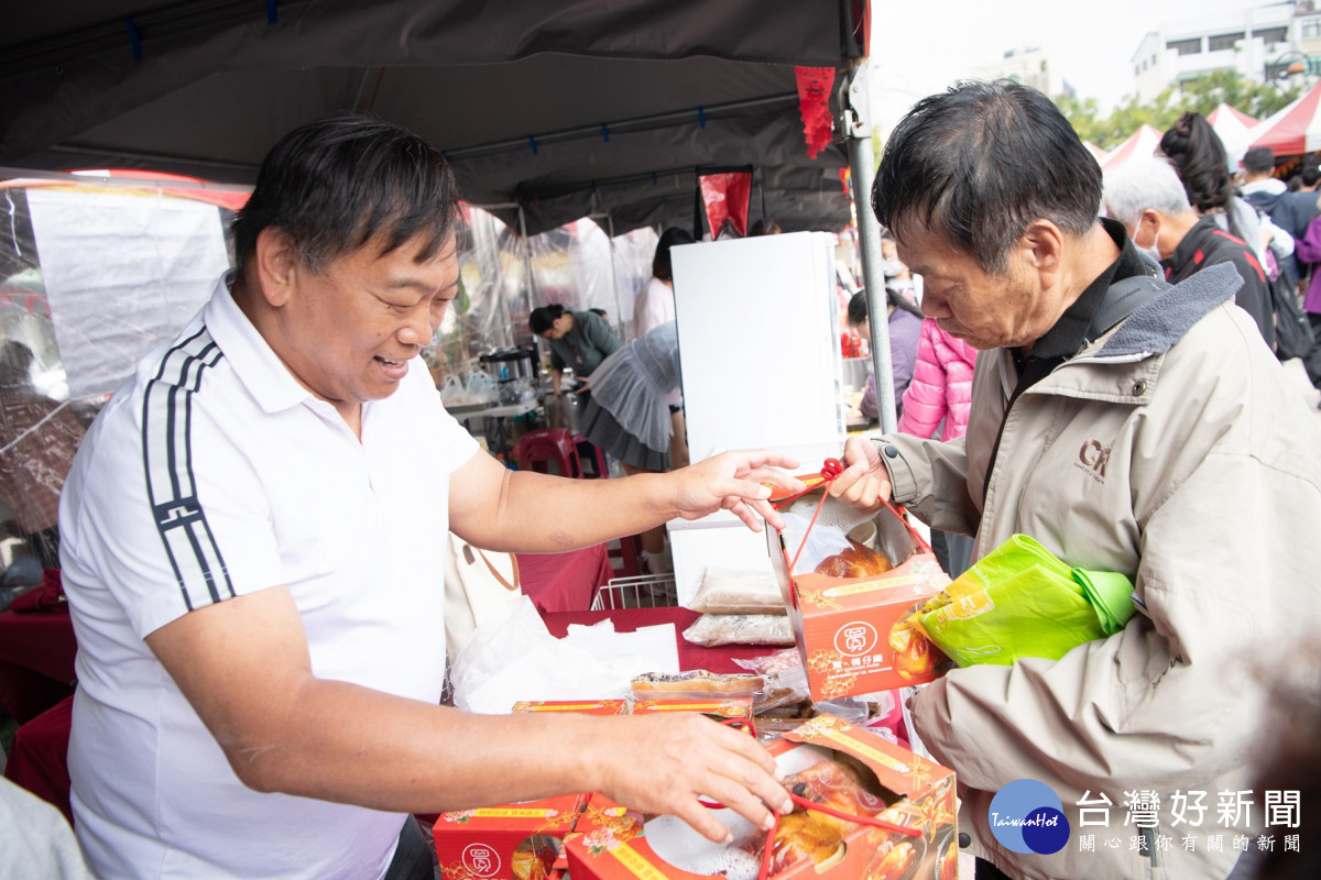 「2026嘉義市年貨大街」自昨（2/6）起一連4天，每天上午10時30分至下午6時30分在文化路中央廣場熱鬧登場／嘉義市府提供