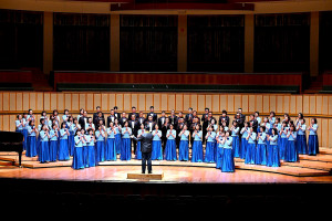 夢蓮花讚頌合唱團於新馬演出「當夢想甦醒」讚頌音樂會，為觀眾帶來跨文化的心靈饗宴。