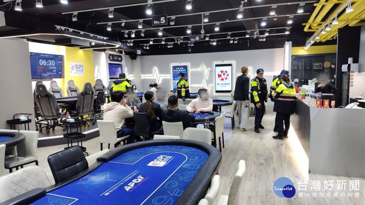 龜山分局執行115年重要節日安全維護工作， 警力展示雷霆除暴。