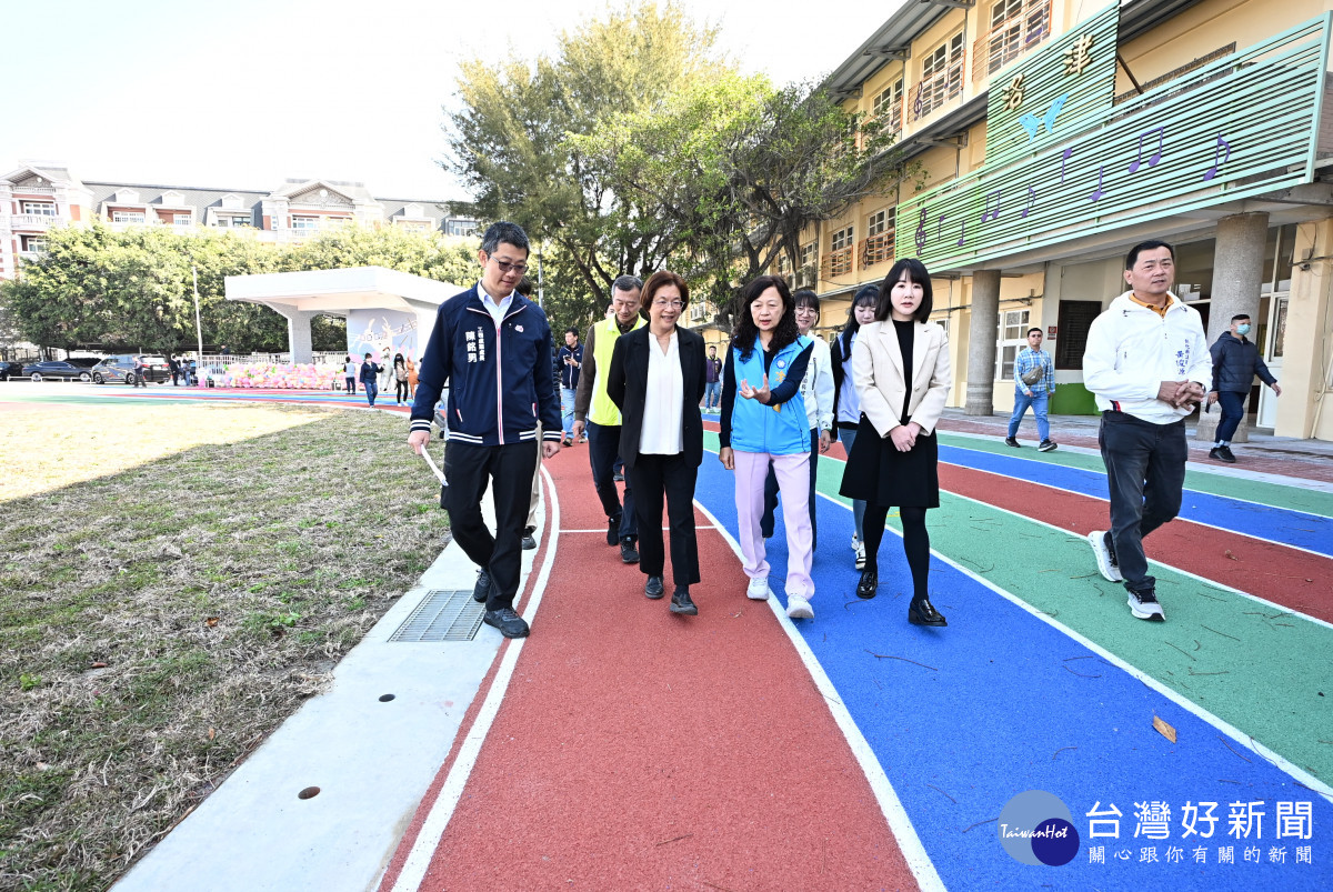 全國首創停車＋蓄洪共構，鹿港洛津國小地下設施啟用提升防洪與交通效能。圖／彰化縣政府提供