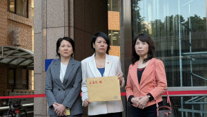 台灣民眾黨新科不分區立法委員李貞秀（中）。（圖／翻攝自李貞秀Facebook）