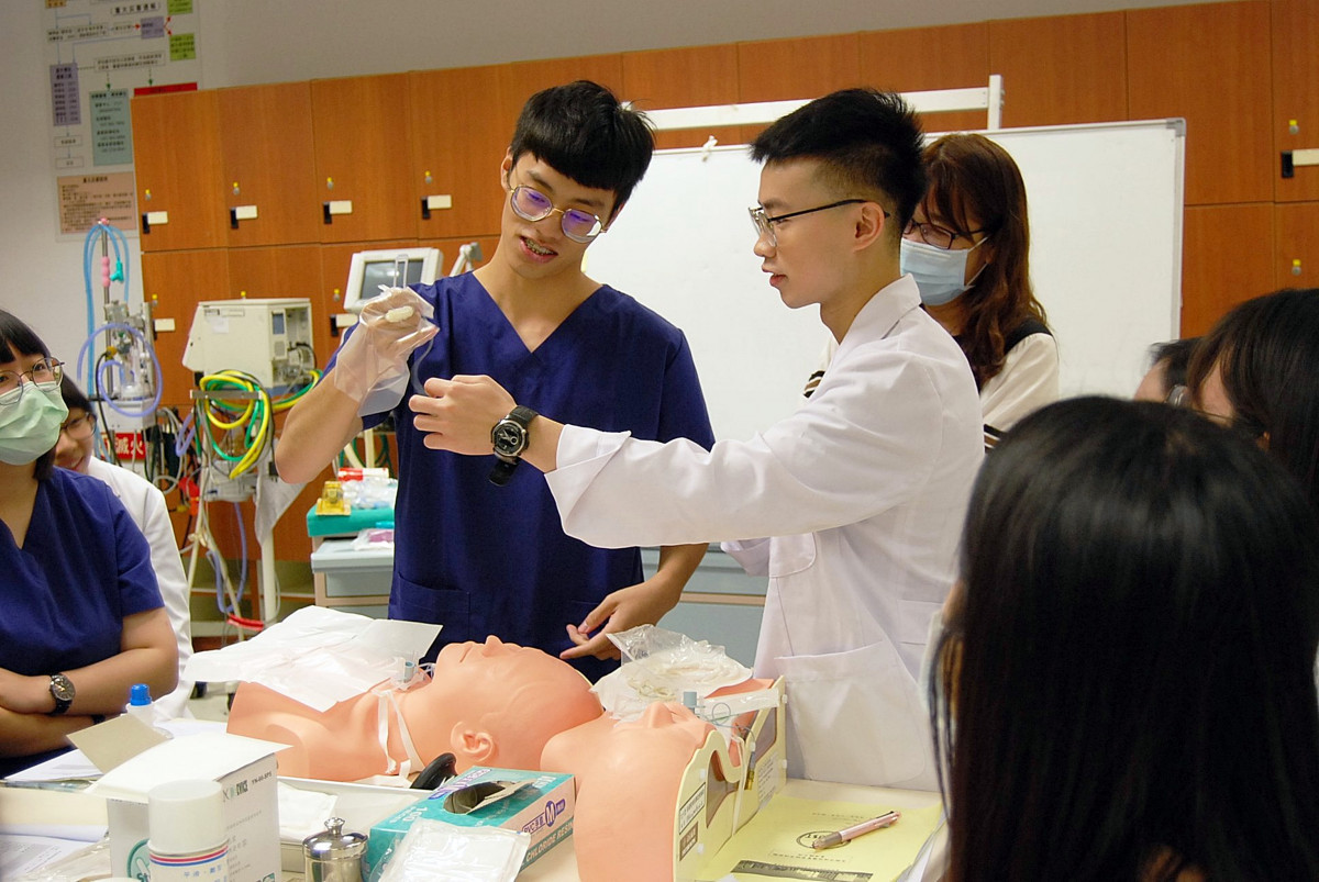 註冊率近滿額        長庚科大穩坐醫護第一品牌